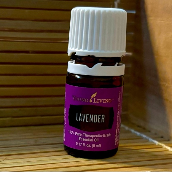 Young Living Lavender 100% Pure Essential Oil 5ml - Picture 1 of 1